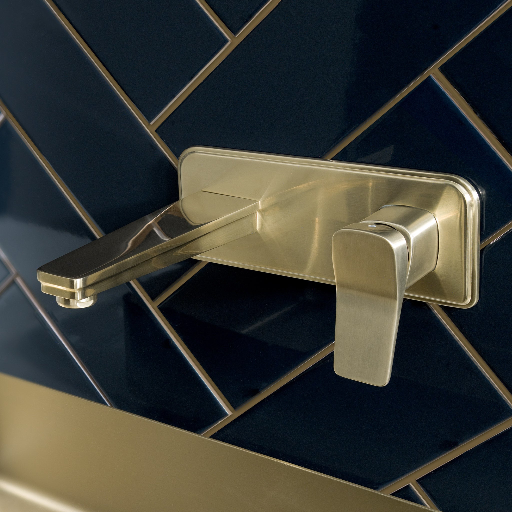 Brushed Brass #colour_brushed brass